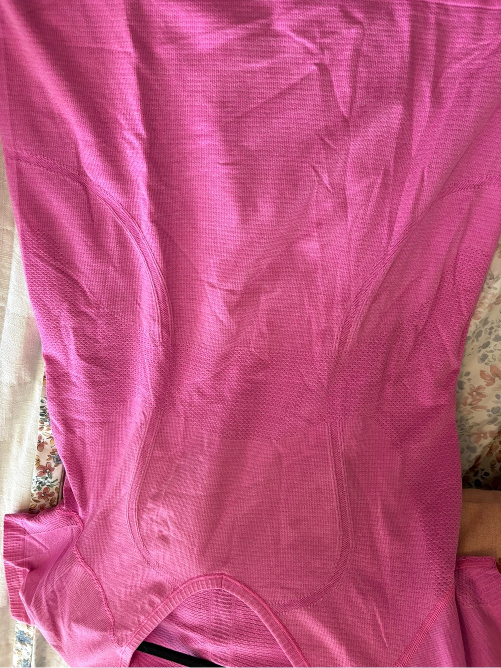 lululemon athletica Bright Pink swiftly tech Short Sleeve V-Neck Tee 8 - Picture 3 of 4